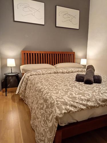 Esquerra de l'Eixample House | Private doble & single rooms city center