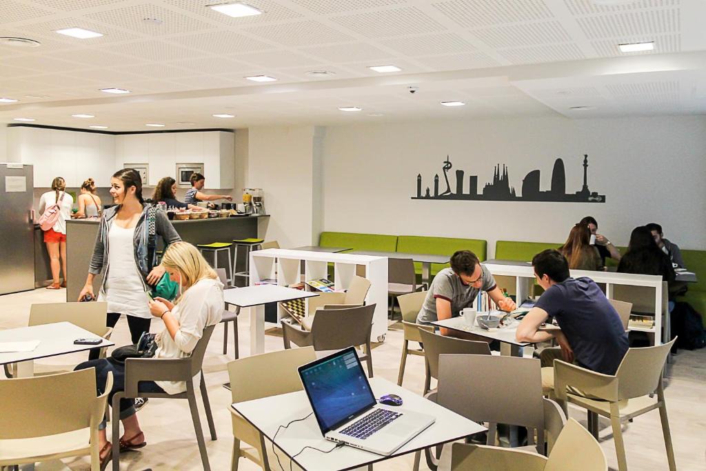 Les Corts Hostel | Room018BCN
