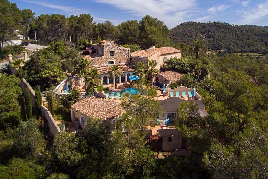 Canyelles House | Sitges Hill Retreats-Masia Nur 22 bedrooms divided over 9 houses for max 44 guests