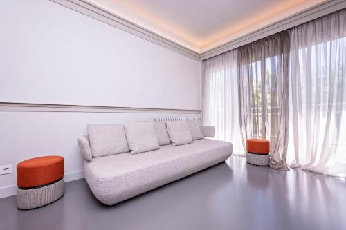 La Sagrada Familia Apartment | Sweett - Gaudi Avenue