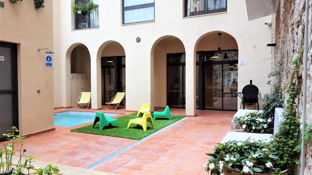 Sants Hostel | Ten To Go Hostel