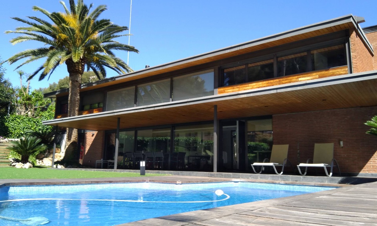Castelldefels Villa | THE BEACH VILLA