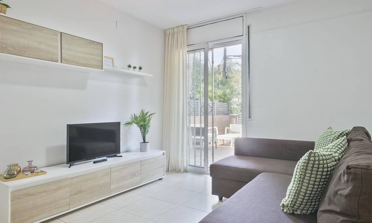 Castelldefels Apartment | Two bedroom apartment for up to 6 persons.