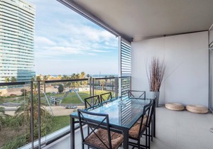 273 - Beach Apartment w/Pool II