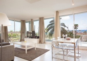 518 - Beachfront Apartment I