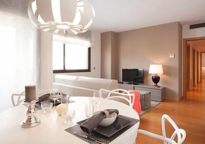 982 New Beach Apartment w/Pool in Barcelona