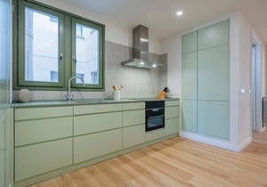 Amazing 5 bd 5 bathroom next to Plaza Catalunya