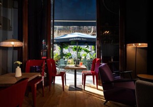 Chic & Basic Born Boutique Hotel