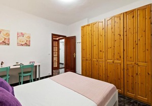Cozy 3 Bedroom flat with Balcony close to Plaza España!