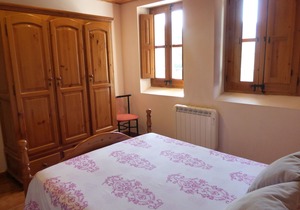 Luxurious Cottage in Sant Salvador de Guardiola with Pool