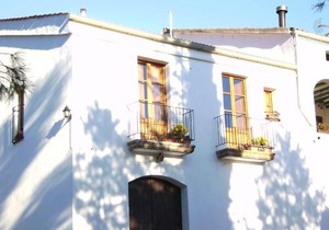 Luxurious Cottage in Sant Salvador de Guardiola