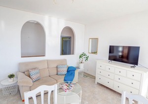 Malvasia Family Sea View Apartment