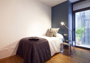 New Penthouse with Private Terrace and access to pool for 6 FREE WIFI