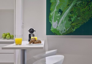 One bedroom with lovely balcony next Plaza España