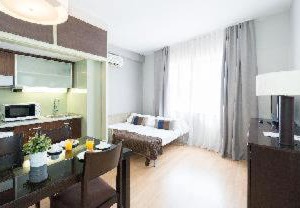 Senator Barcelona Apartments