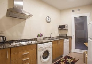 Spacious and bright apartment in the center