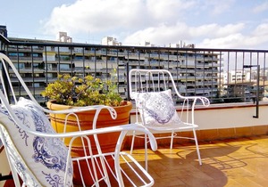 Sunny terrace 3BR luxury Penthouse - Ferran Batik