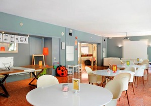 Tres Torres Atiram Hotel