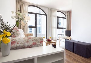 Two-bedroom apartment in Sants