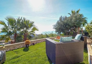 Villa Malvasia with Sea Views