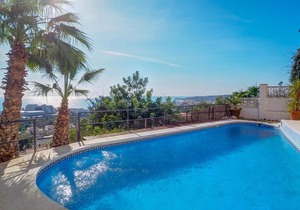 Villa Malvasia with Sea Views