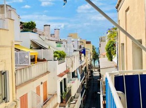 Bonaire | Sitges Town Center