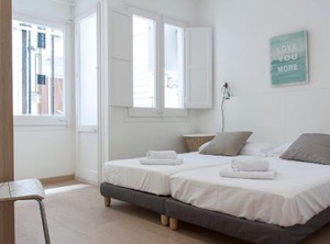 Flateli Roger | Sants-Badal