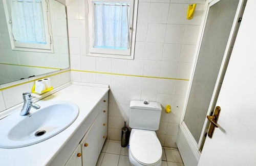 Sant Cugat del Valles Resort | 100 m² Private room ∙ 1 bedroom ∙ 1 guest