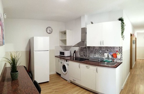 El Raval Resort | 100 m² Private room ∙ 1 bedroom ∙ 1 guest