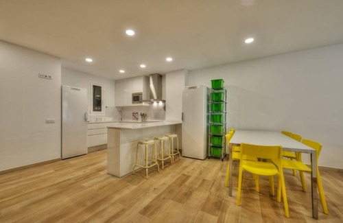 Sant Gervasi Other | 102 m² Shared room ∙ 1 bedroom ∙ 2 guests