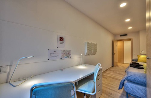 Sant Gervasi Other | 102 m² Shared room ∙ 1 bedroom ∙ 2 guests