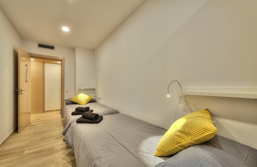 Sant Gervasi Other | 102 m² Shared room ∙ 1 bedroom ∙ 2 guests