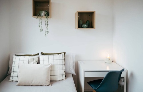 Poblenou Resort | 102 m² Private room ∙ 1 bedroom ∙ 1 guest
