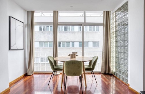 Sant Gervasi Apartment | 114 m² Apartment ∙ 2 bedrooms ∙ 4 guests