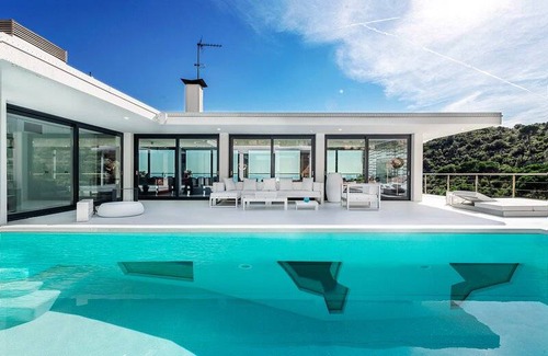 Mas Ram Villa | 1166 m² Villa ∙ 6 bedrooms ∙ 12 guests
