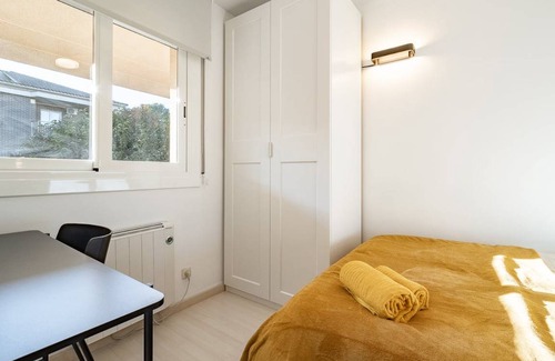 Sant Cugat del Valles Resort | 120 m² Private room ∙ 1 bedroom ∙ 1 guest