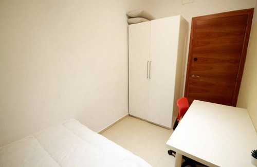 La Maternitat i Sant Ramon Resort | 120 m² Private room ∙ 1 bedroom ∙ 1 guest