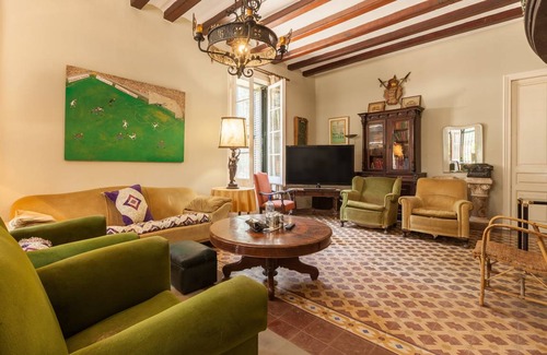 Vilanova del Valles House | 1200 m² Finca ∙ 10 bedrooms ∙ 32 guests