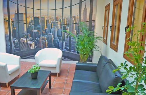 Bellaterra Other | 1200 m² Shared room ∙ 1 bedroom ∙ 6 guests