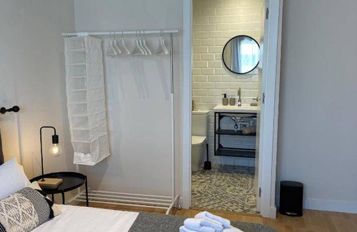 El Prat de Llobregat Bed & Breakfast | 15 m² Bed and breakfast ∙ 4 guests