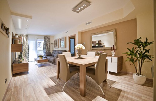 El Baix Guinardo Apartment | 150 m² Apartment ∙ 4 bedrooms ∙ 8 guests