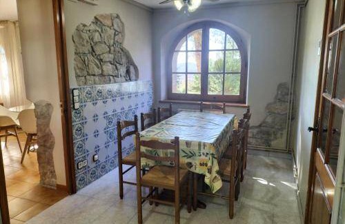 Fonollosa House | 150 m² House ∙ 3 bedrooms ∙ 8 guests