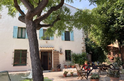 Olivella House | 150 m² House ∙ 3 bedrooms ∙ 9 guests