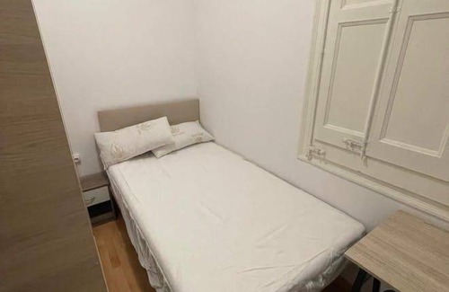 Sarria Resort | 150 m² Private room ∙ 1 bedroom ∙ 1 guest