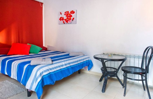 Castelldefels Villa | 150 m² Villa ∙ 7 bedrooms ∙ 14 guests