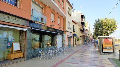 Masnou Apartment | 160 m² Apartment ∙ 5 bedrooms ∙ 12 guests