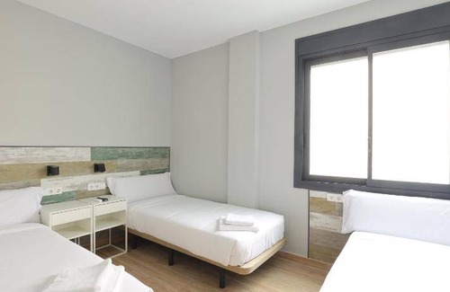 Cerdanyola del Valles Hostel | 17 m² Hostel ∙ 4 guests