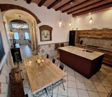 Masnou Apartment | 170 m² Apartment ∙ 3 bedrooms ∙ 10 guests