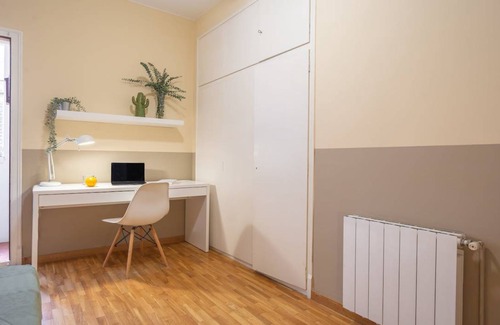 Sant Gervasi – la Bonanova Resort | 196 m² Private room ∙ 1 bedroom ∙ 1 guest