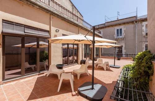 Vilafranca del Penedes Apartment | 200 m² Apartment ∙ 2 bedrooms ∙ 5 guests
